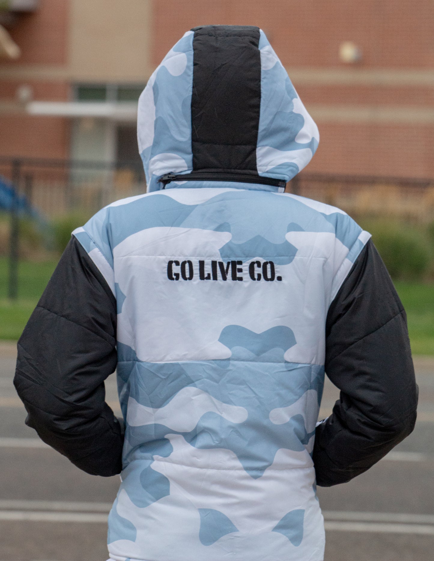 GoLive Co. 2-in-1 Convertible Puffer